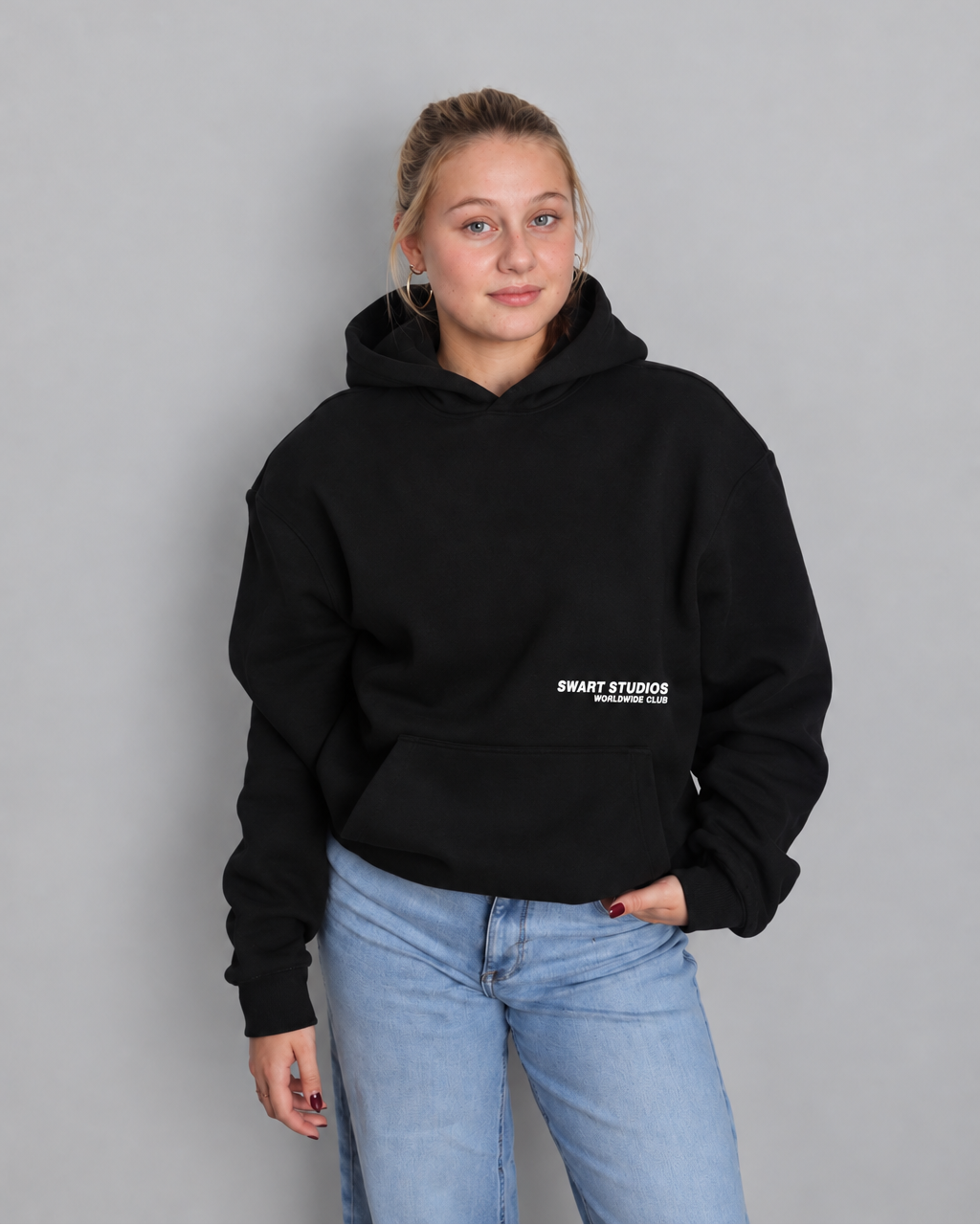 Essential hoodie black